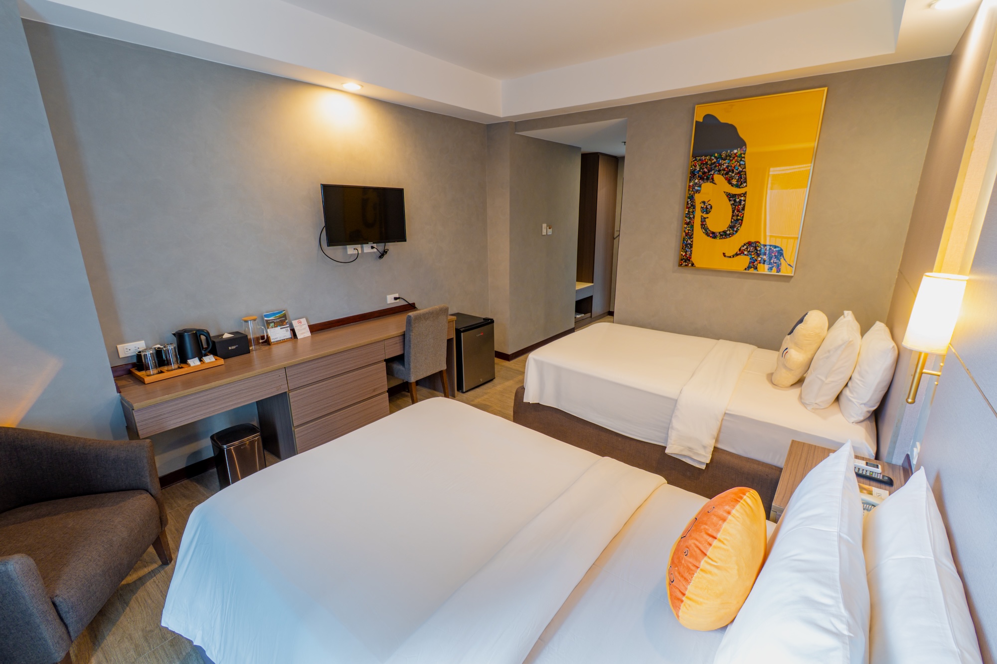 Deluxe Twin Room